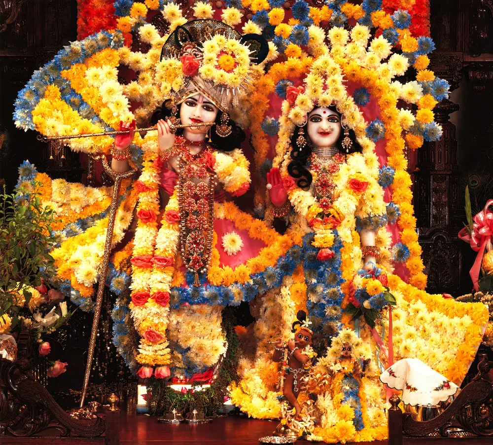 Sri Sri Radha Giridhari - New Govardhana - San Deigo, CA