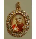 Prabhupada Pendent (Oval, gold and diamonds)